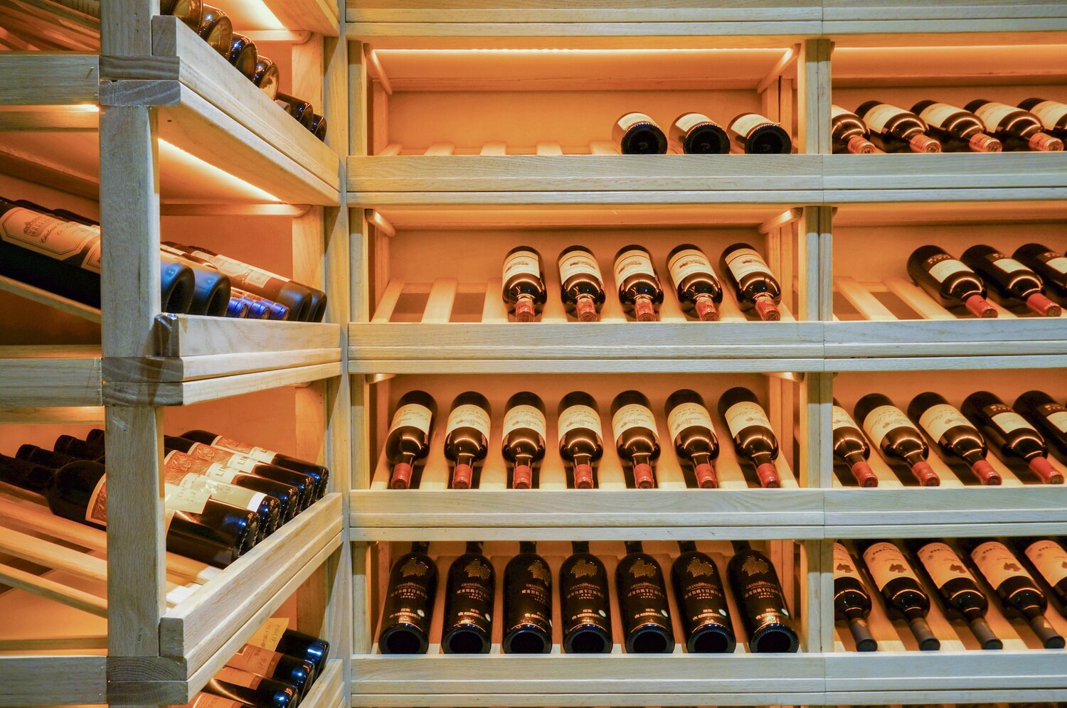 Lagerung von Wein und Alkohol – reicht ein Schrank aus?